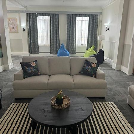 4 Large Bedroom Apartment In The City Hastings Eksteriør bilde